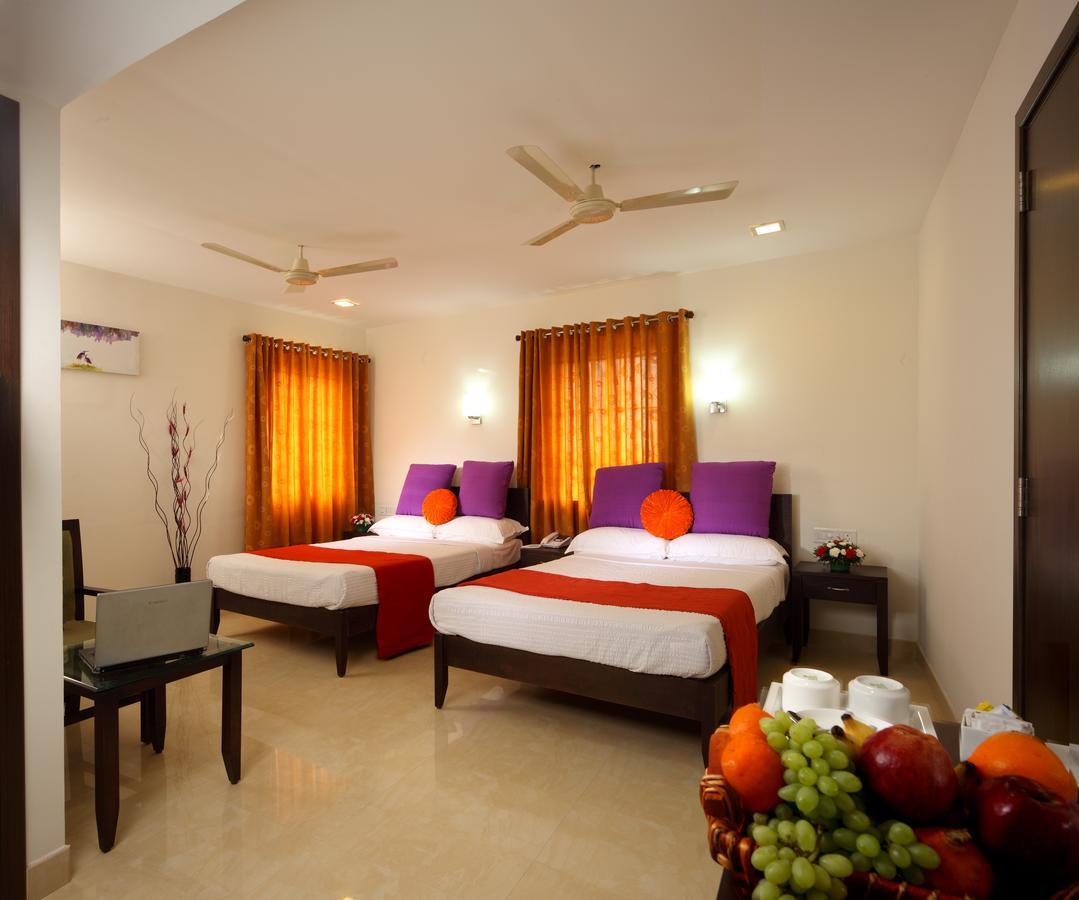 Hotel Green Dreams Kochi Exterior photo