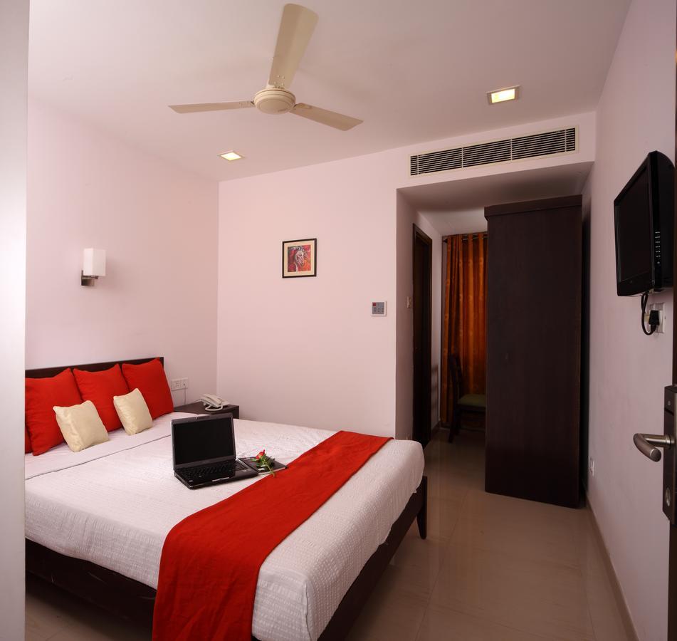 Hotel Green Dreams Kochi Exterior photo
